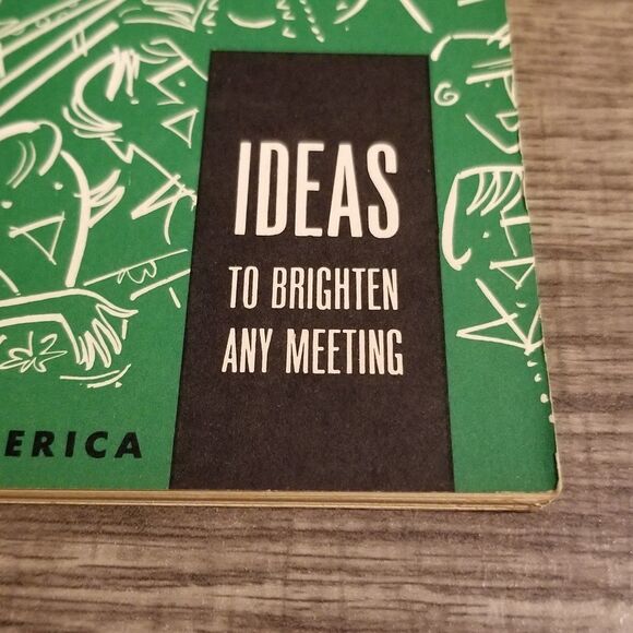 Vintage boy scouts group meeting sparklers paperback Book 1973 Printing - Picture 5 of 7